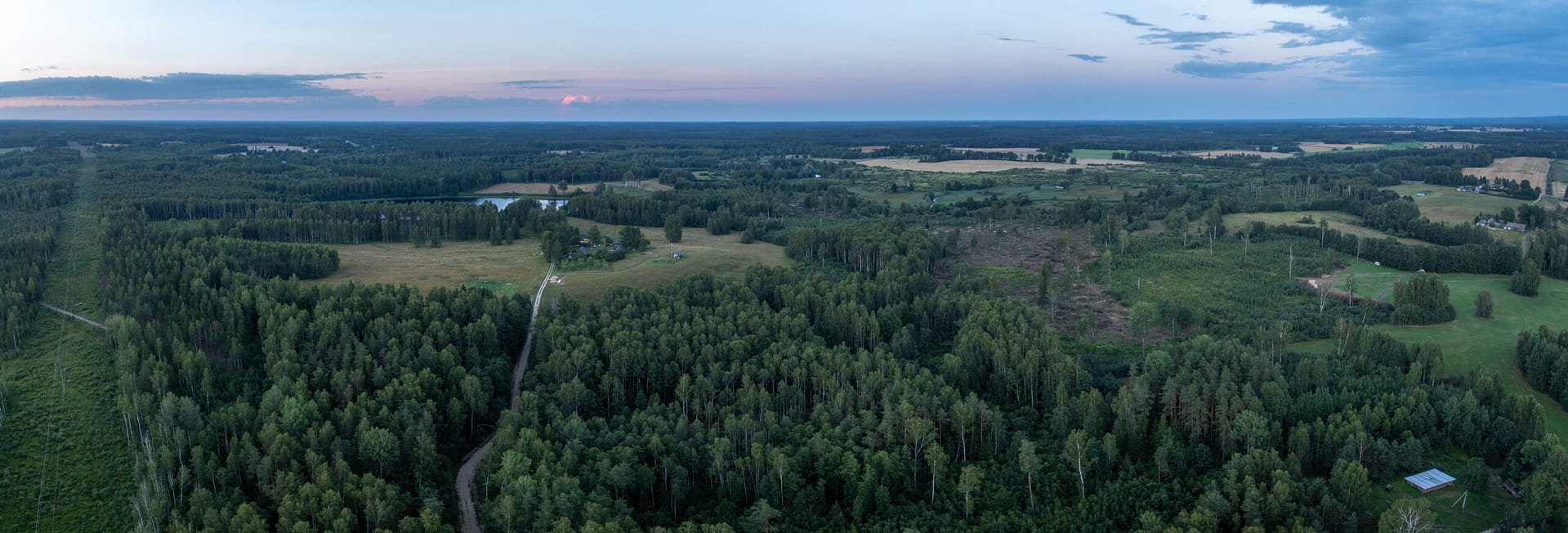 Suvi Tõutsimäel 2024 DJI 0537 Pano scaled