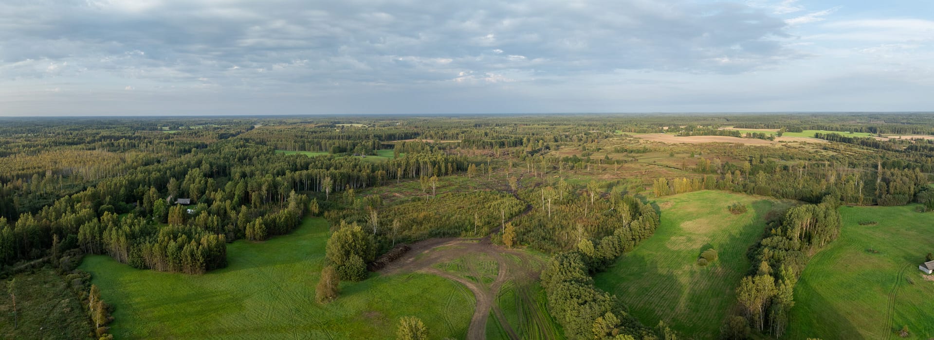 Suvi Tõutsimäel 2024 DJI 0501 HDR 2 Pano scaled